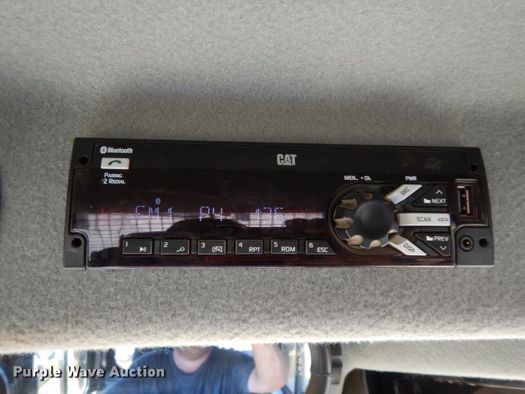 image for item DH0956 2018 Caterpillar D6T XL  dozer