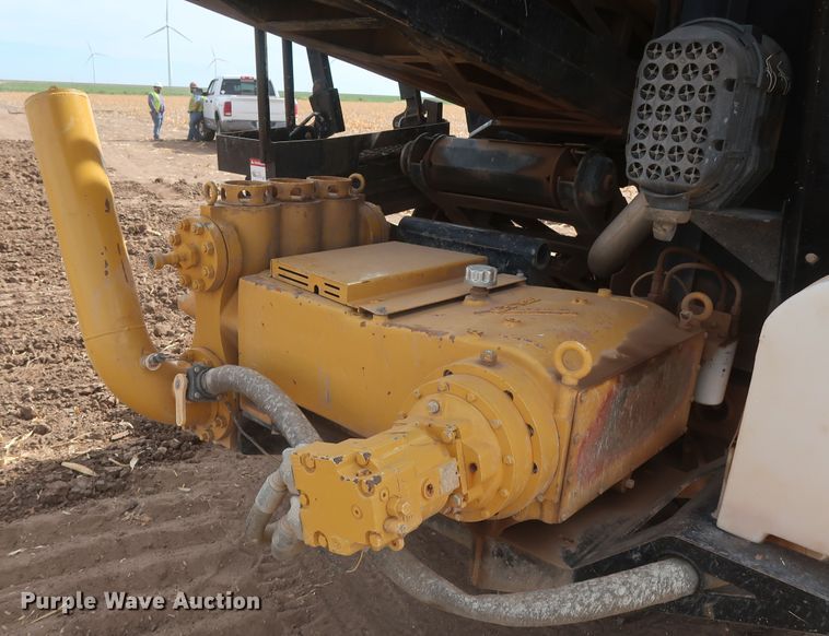 image for item DH0957 2014 Vermeer Navigator D100X140  directional boring unit