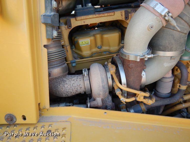 image for item DH0961 2012 Caterpillar D8T  dozer