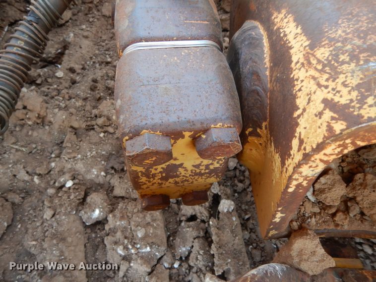 image for item DH0961 2012 Caterpillar D8T  dozer