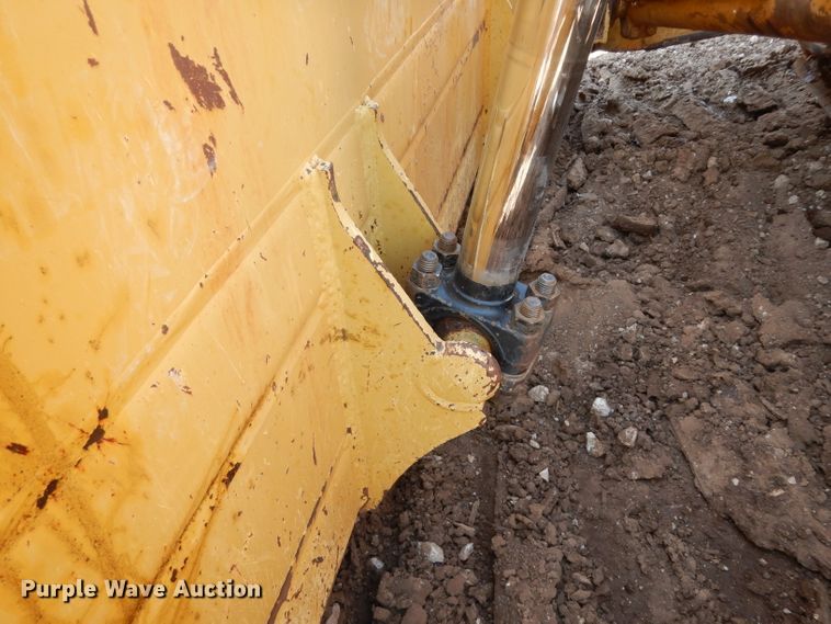 image for item DH0961 2012 Caterpillar D8T  dozer