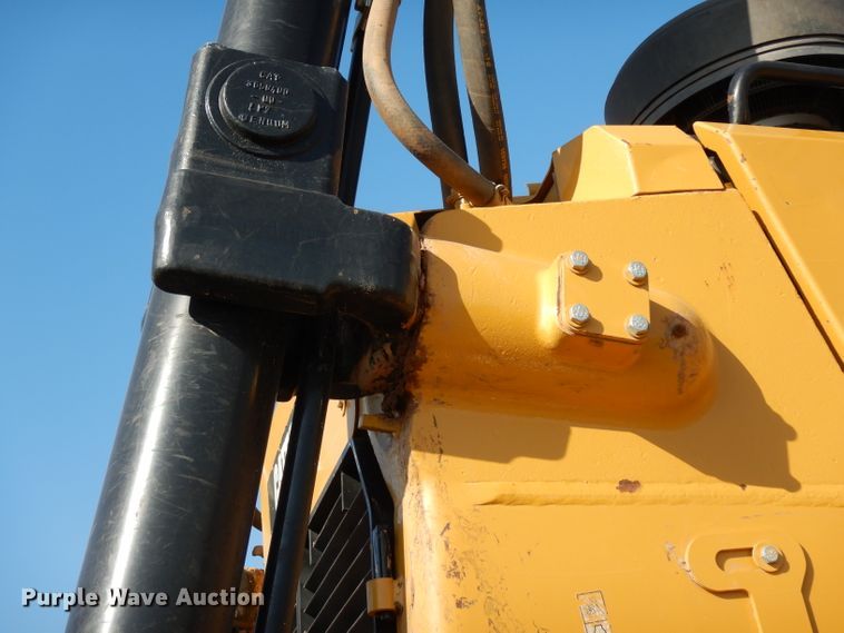 image for item DH0961 2012 Caterpillar D8T  dozer