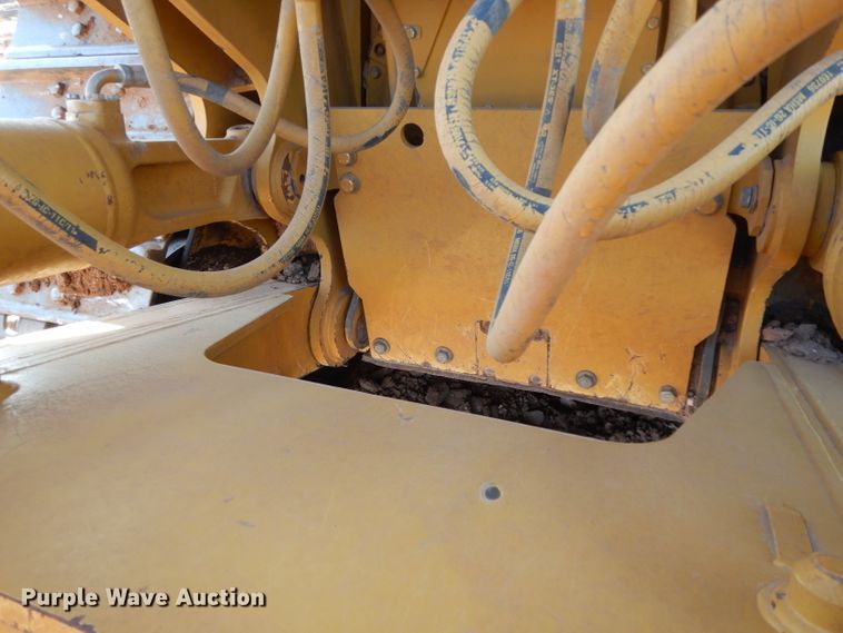 image for item DH0961 2012 Caterpillar D8T  dozer