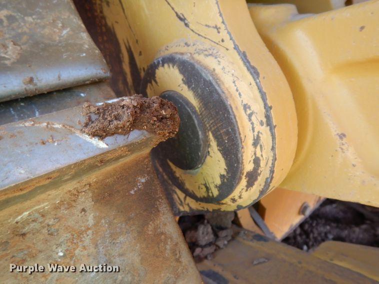 image for item DH0961 2012 Caterpillar D8T  dozer