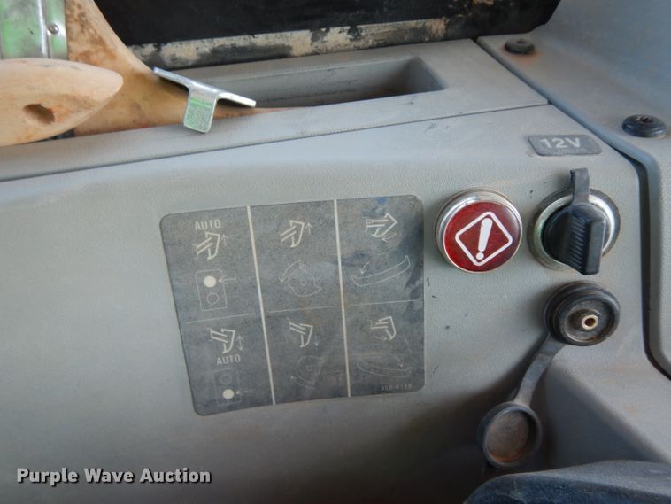 image for item DH0962 2012 Caterpillar D8T  dozer