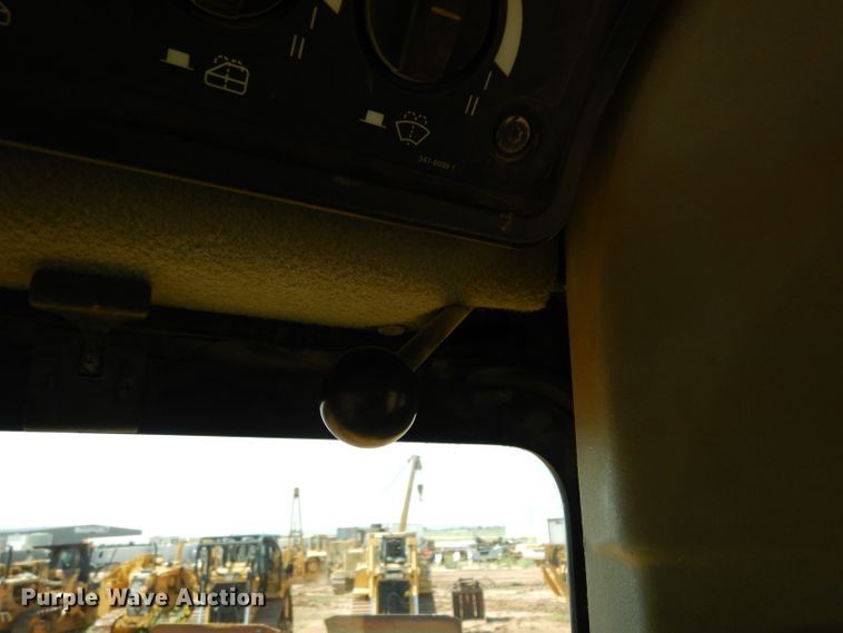 image for item DH0962 2012 Caterpillar D8T  dozer