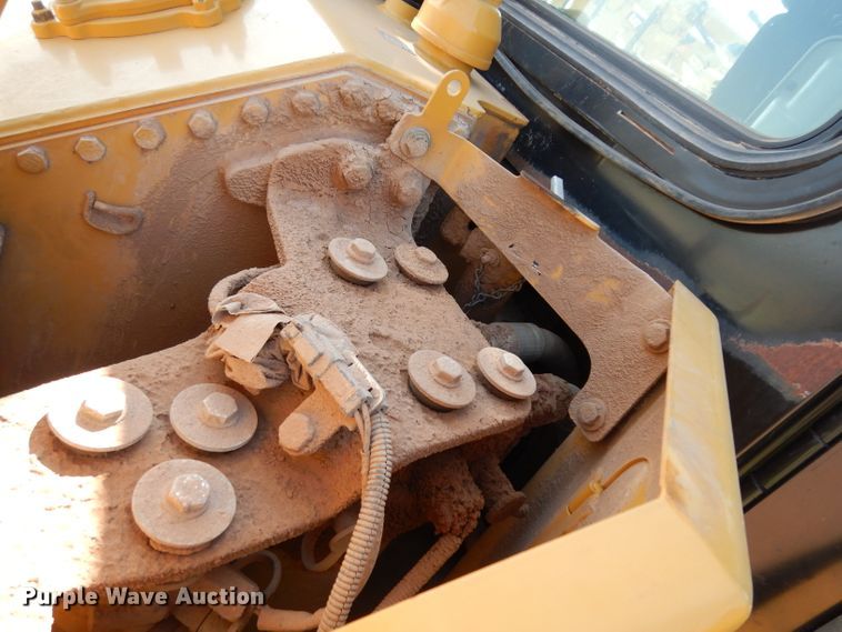 image for item DH0962 2012 Caterpillar D8T  dozer