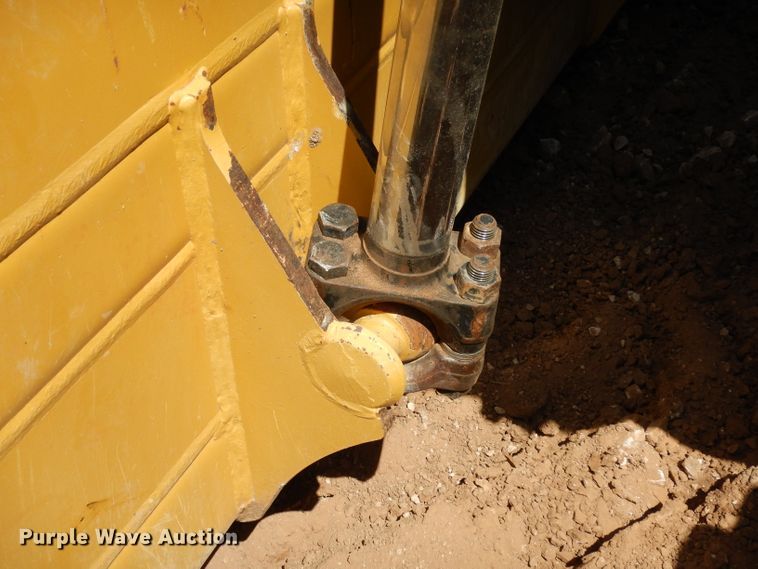 image for item DH0962 2012 Caterpillar D8T  dozer