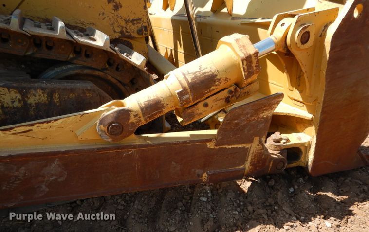 image for item DH0962 2012 Caterpillar D8T  dozer