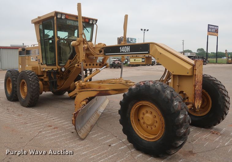 image for item DH0965 2001 Caterpillar 140H VHP  motor grader