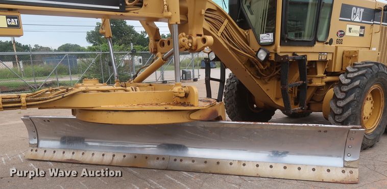 image for item DH0965 2001 Caterpillar 140H VHP  motor grader