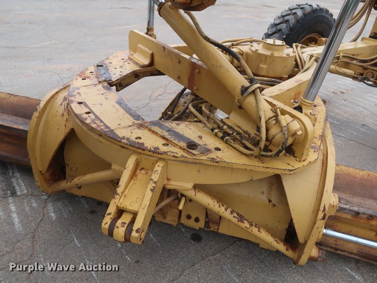 image for item DH0965 2001 Caterpillar 140H VHP  motor grader