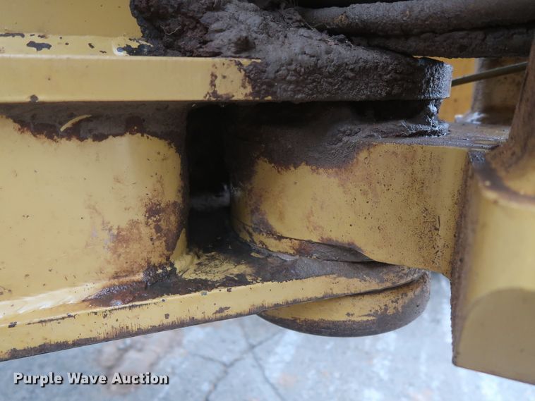 image for item DH0965 2001 Caterpillar 140H VHP  motor grader