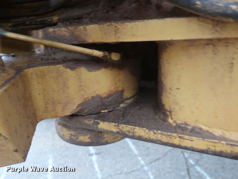 image for item DH0965 2001 Caterpillar 140H VHP  motor grader