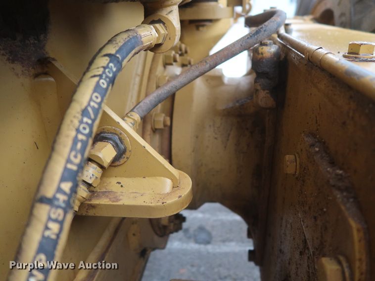 image for item DH0965 2001 Caterpillar 140H VHP  motor grader