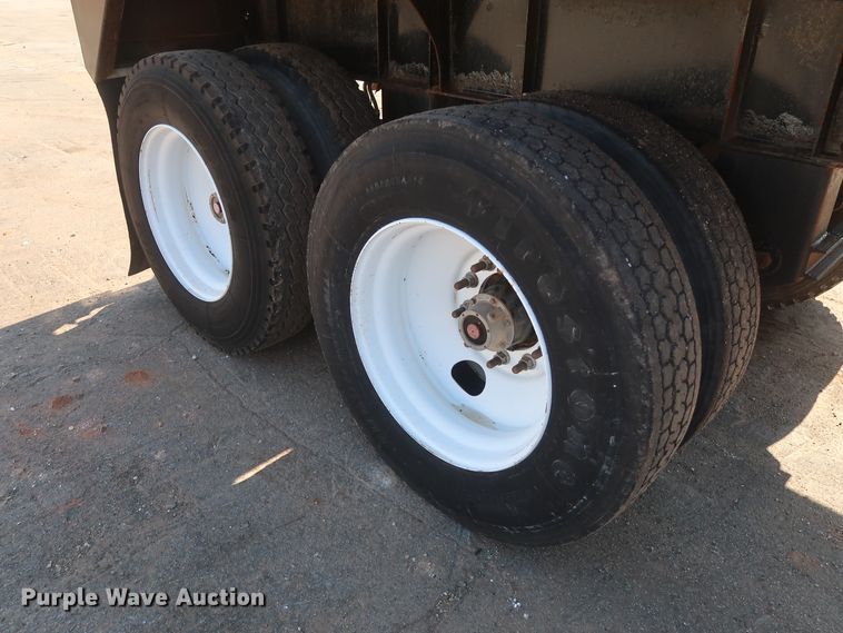 image for item HT9660 2013 Dakota bottom dump trailer