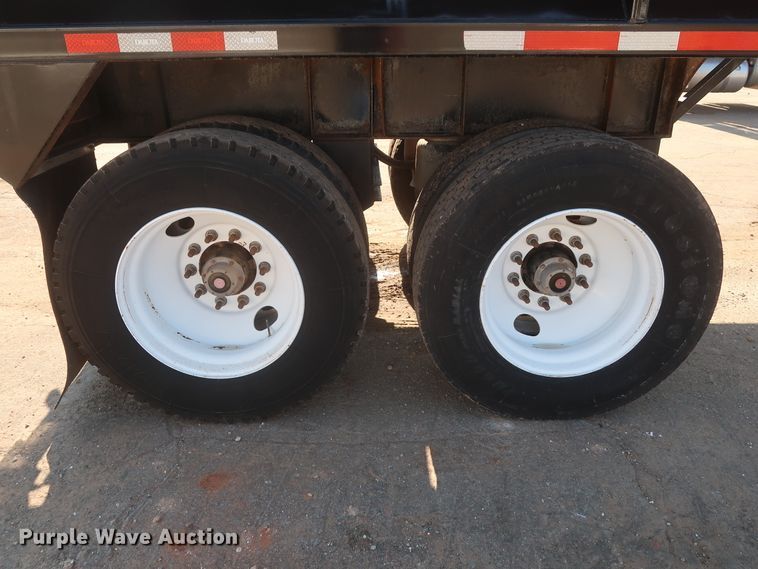 image for item HT9660 2013 Dakota bottom dump trailer