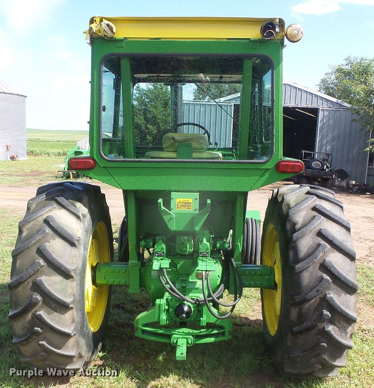 image for item DD0394 1972 John Deere 4320  tractor