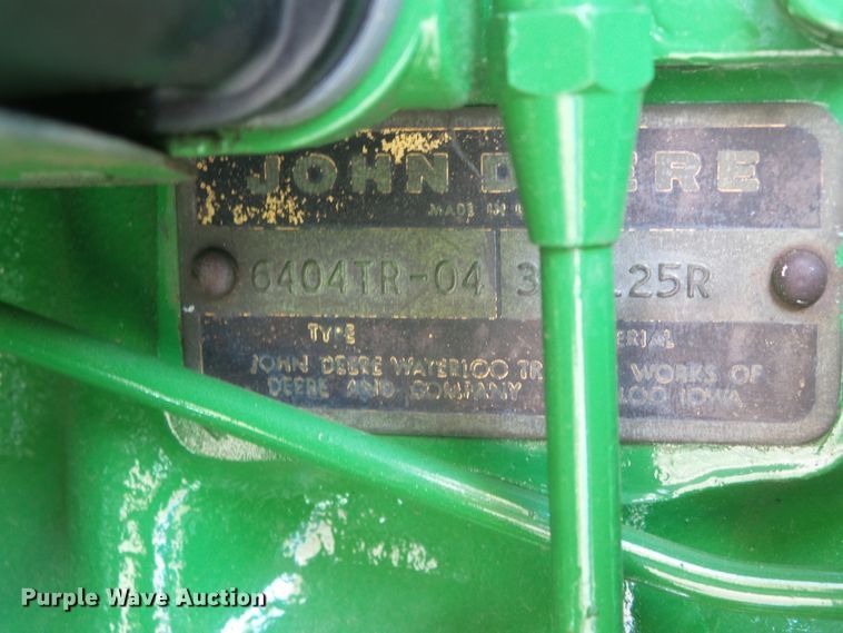 image for item DD0394 1972 John Deere 4320  tractor