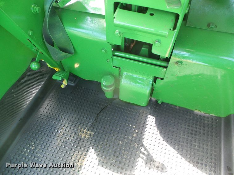 image for item DD0394 1972 John Deere 4320  tractor