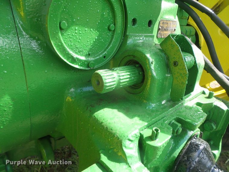 image for item DD0394 1972 John Deere 4320  tractor