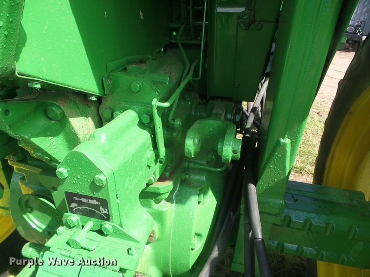 image for item DD0394 1972 John Deere 4320  tractor