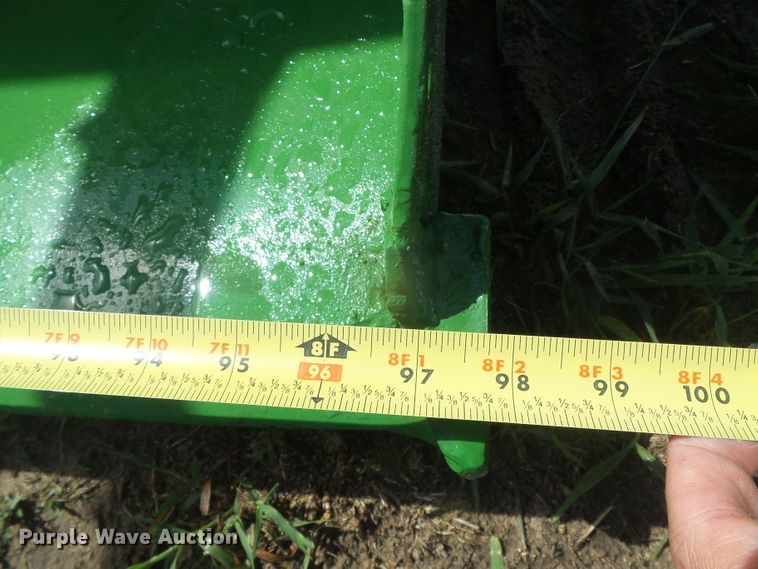 image for item DD0394 1972 John Deere 4320  tractor