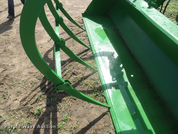 image for item DD0394 1972 John Deere 4320  tractor