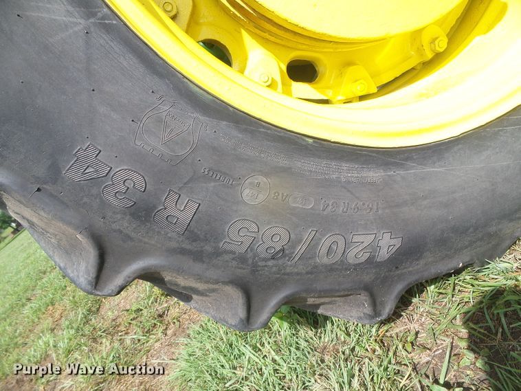 image for item DD0394 1972 John Deere 4320  tractor