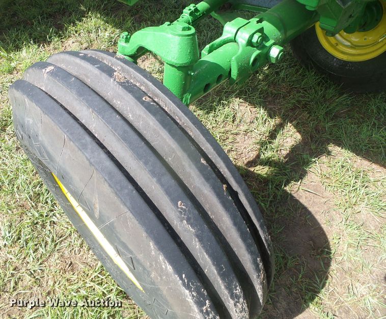 image for item DD0394 1972 John Deere 4320  tractor