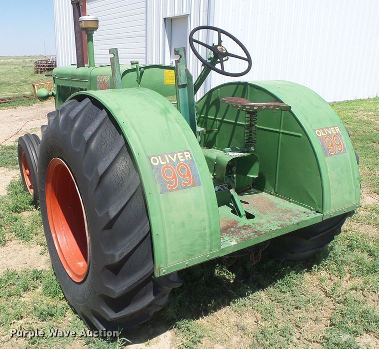 image for item DD0416 1941 Oliver 99  tractor