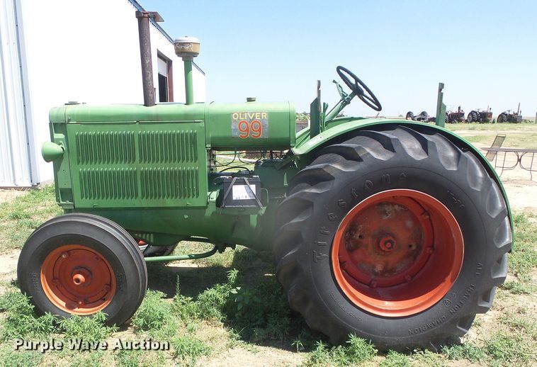image for item DD0416 1941 Oliver 99  tractor