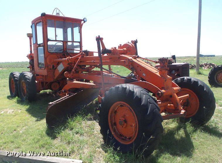 image for item DD0418 1962 Caterpillar 112E  motor grader