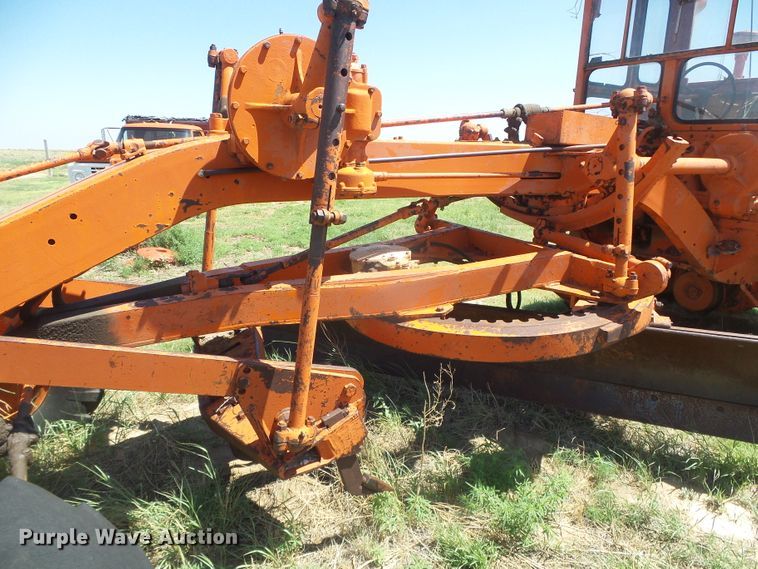 image for item DD0418 1962 Caterpillar 112E  motor grader