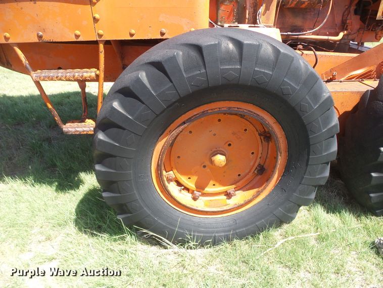 image for item DD0418 1962 Caterpillar 112E  motor grader