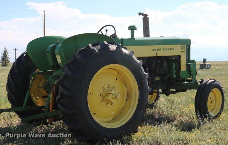 image for item DD5397 1960 John Deere 435  tractor