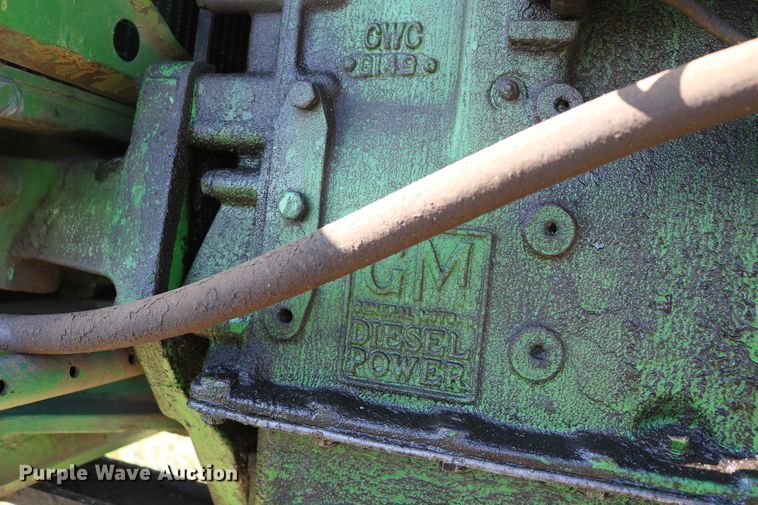 image for item DD5397 1960 John Deere 435  tractor