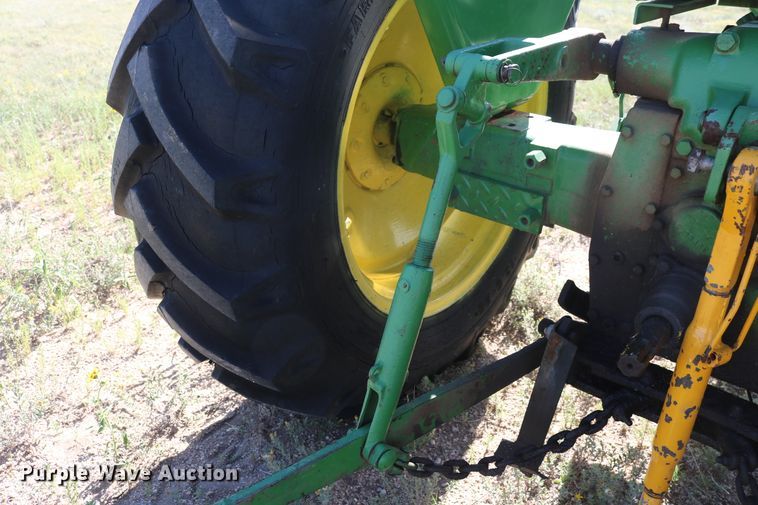 image for item DD5397 1960 John Deere 435  tractor