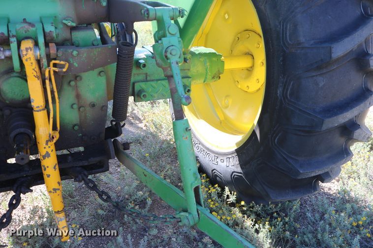 image for item DD5397 1960 John Deere 435  tractor