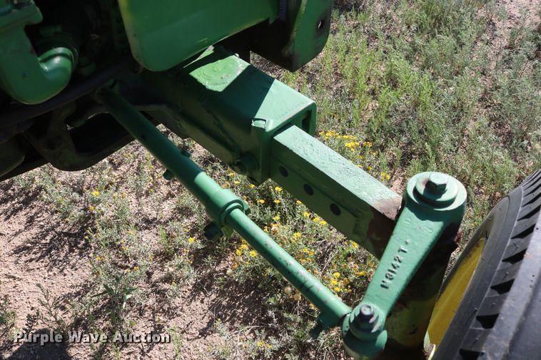 image for item DD5397 1960 John Deere 435  tractor