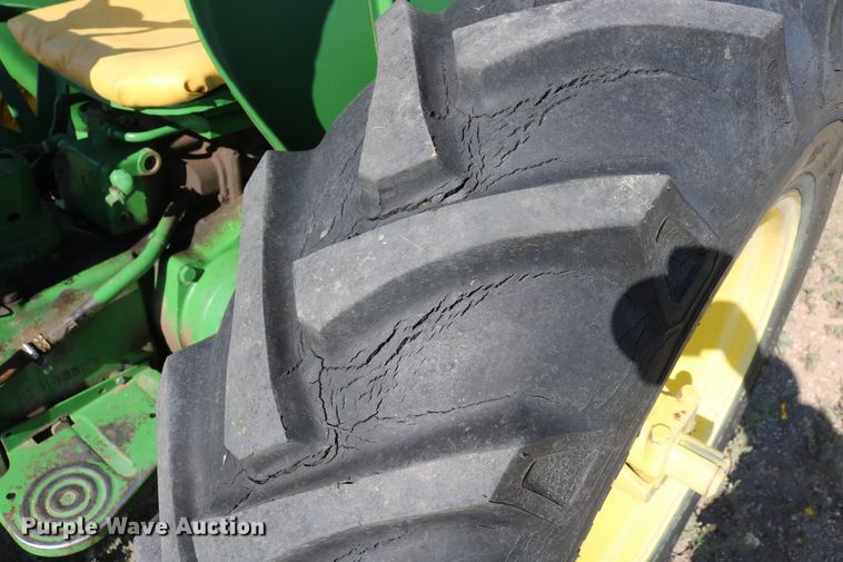 image for item DD5397 1960 John Deere 435  tractor