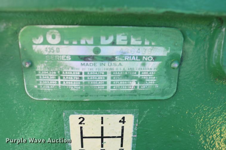 image for item DD5397 1960 John Deere 435  tractor