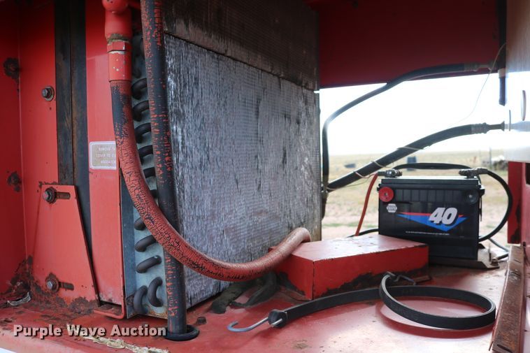 image for item DD6135 Hesston 6600  windrower