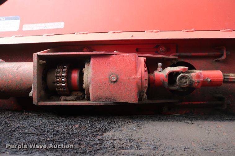 image for item DD6135 Hesston 6600  windrower