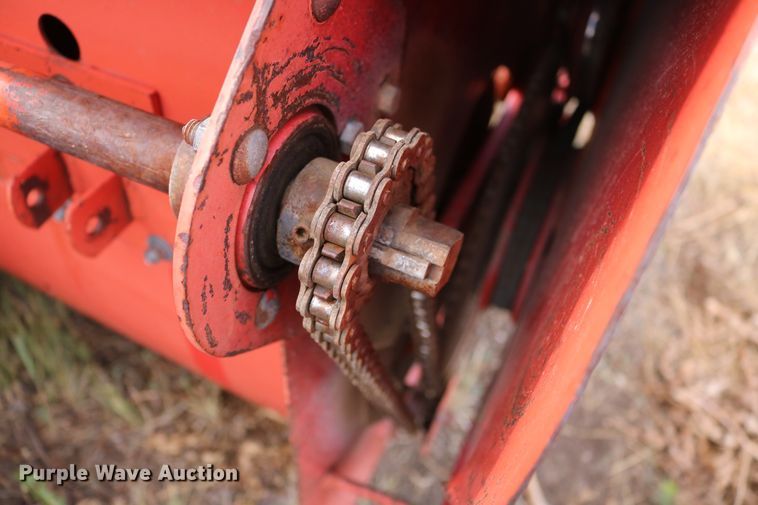 image for item DD6135 Hesston 6600  windrower