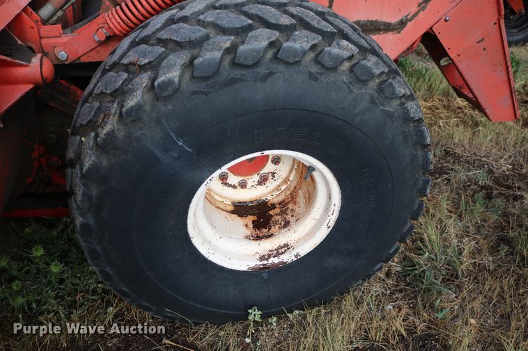 image for item DD6135 Hesston 6600  windrower