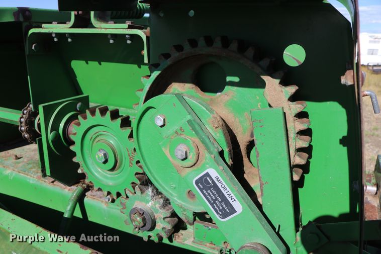 image for item DD6136 1985 John Deere 347  small square baler