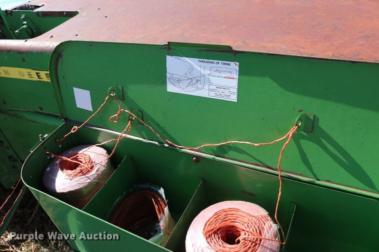 image for item DD6136 1985 John Deere 347  small square baler