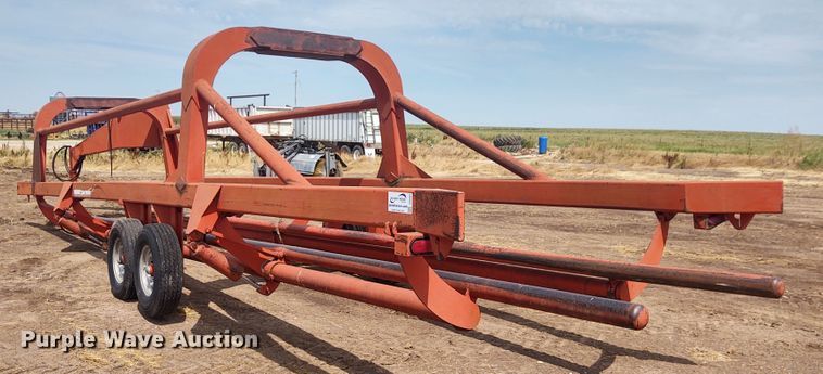 image for item DE6981 Savage Bale Shuttle hay bale mover