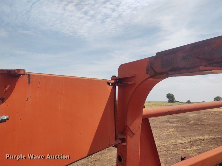 image for item DE6981 Savage Bale Shuttle hay bale mover